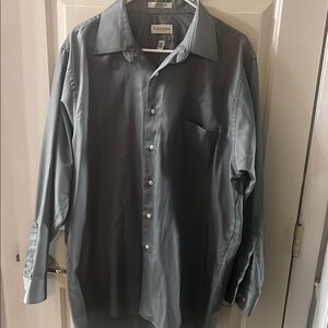 Van Heusen Men's Charcoal Dress Shirt - 17 34/35